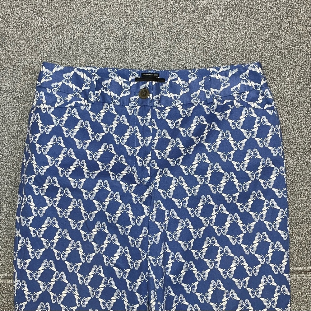 Talbots The Perfect Crop Pants Womens Size 8 Blue Butterfly Chino Stretch - Picture 2 of 9